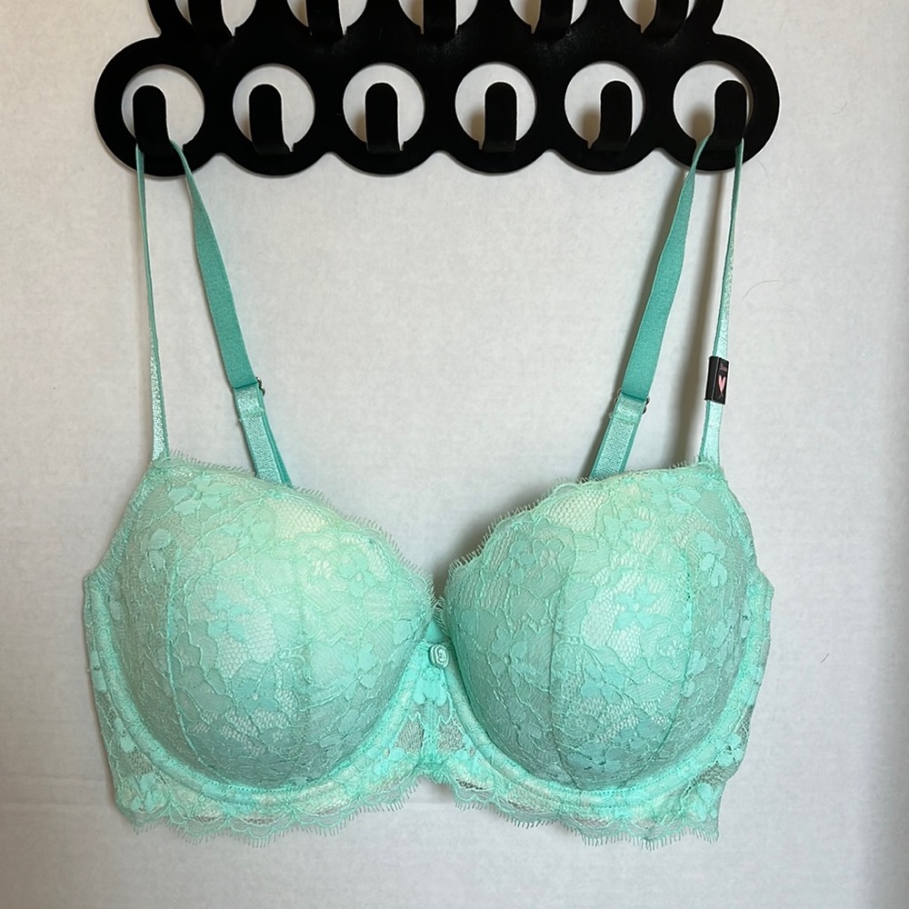 New Victoria’s Secret Dream Angels Demi mint green lace bra size 32DDD BNWT